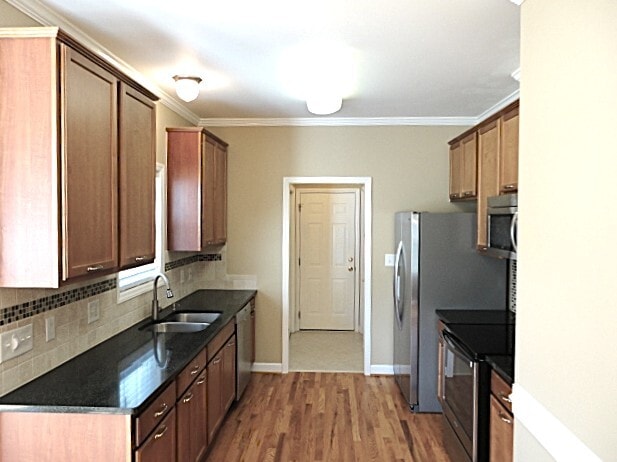 Photo - 7904 Willow Croft Dr