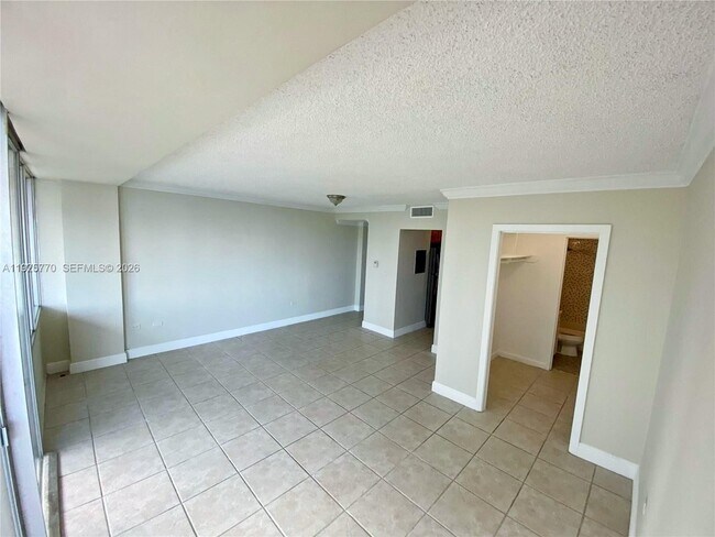 Photo - 7545 E Treasure Dr Unit 3I