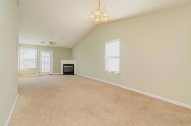 Photo - 1712 Summerwoods Ln