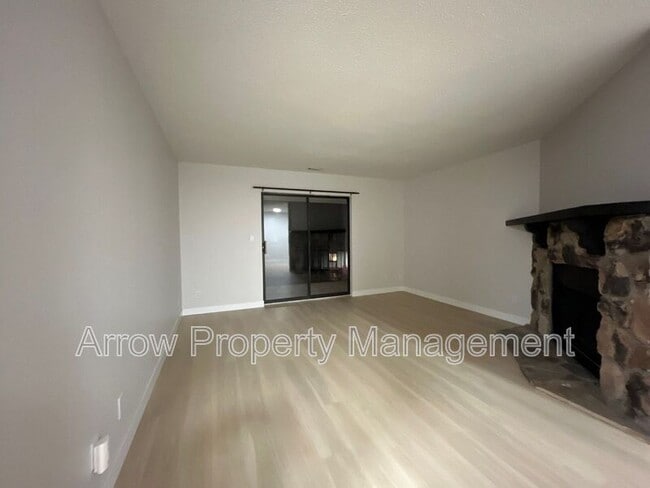 Photo - 2344 N 44th St Unit 22