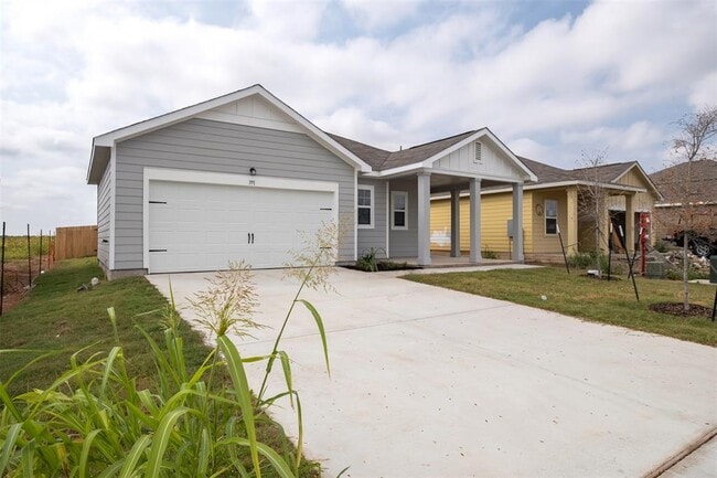 Photo - 391 Wren Ln