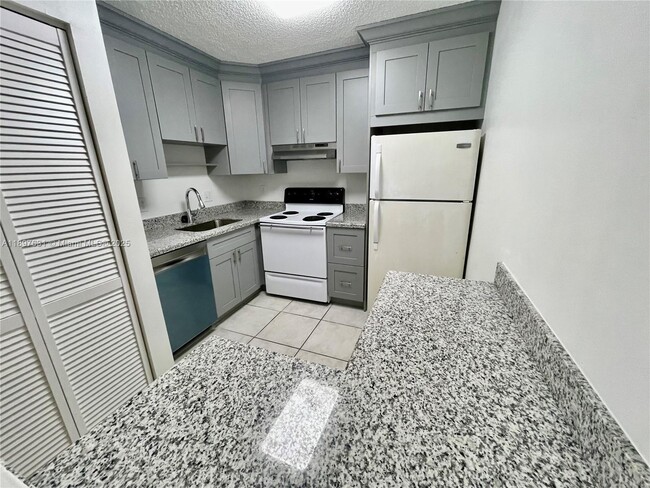 Photo - 10992 Royal Palm Blvd Unit 6