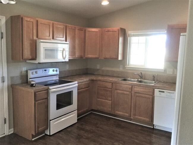 Photo - 2922 Swan Point Ct