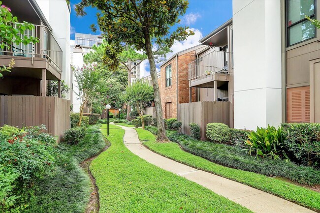 Photo - 1201 Bering Dr Unit 100