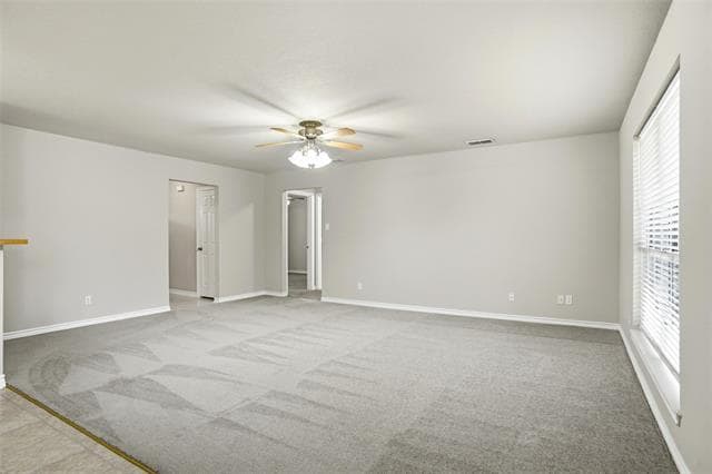Photo - 612 N Ave C