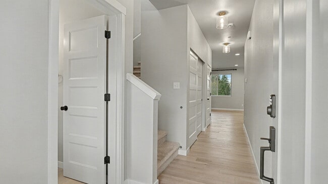 Photo - 8761 69th Pl NE