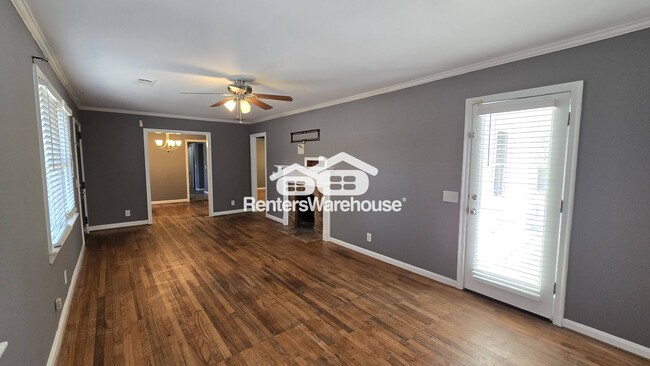 Photo - 1065 Milstead Ave House