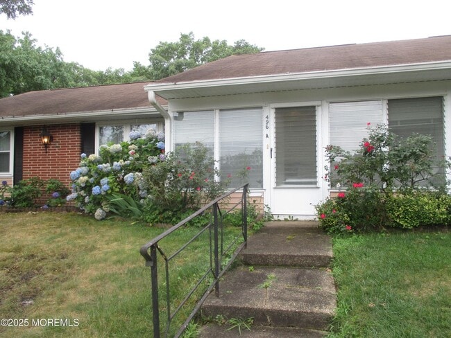 Building Photo - 496A Thornbury Ct Unit 496 Rental
