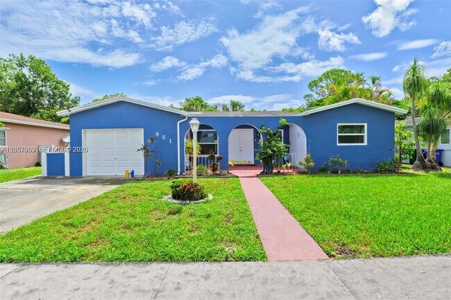 Photo - 851 SW 49th Terrace