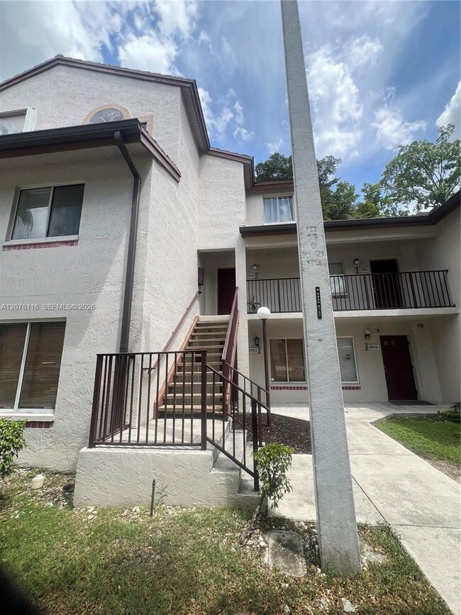 Building Photo - 13914 SW 91st Terrace Unit 13914