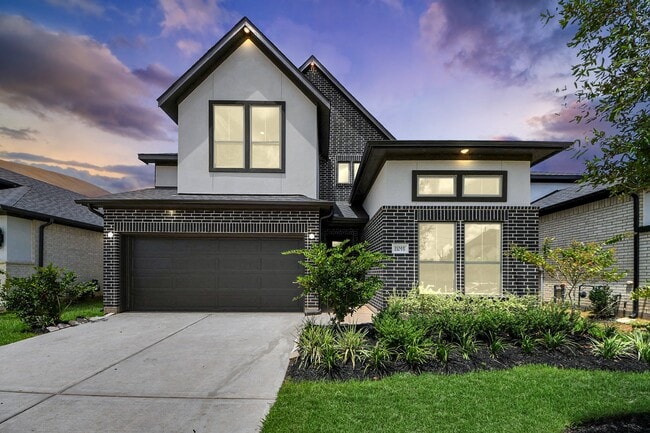 Building Photo - 11055 Valley Fort Drive