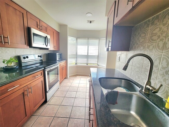 Photo - 7447 Cambridge St Unit 30