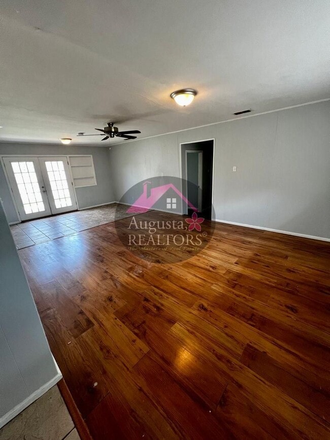 Photo - LT-3000 Buffalo Gap Unit B