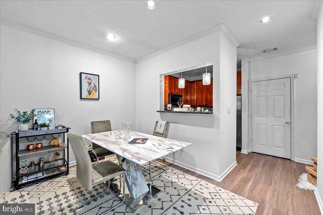 Photo - 1708 Lake Shore Crest Dr Unit 24