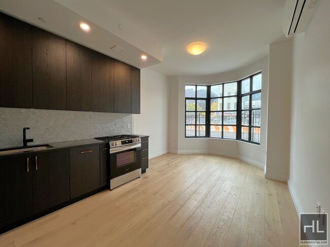 Luxurious 2 bedroom/2 Bathroom duplex apt ... - Luxurious 2 bedroom/2 Bathroom duplex apt ... Unit 105