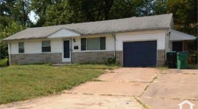 Building Photo - 10201 Mccartney Ln