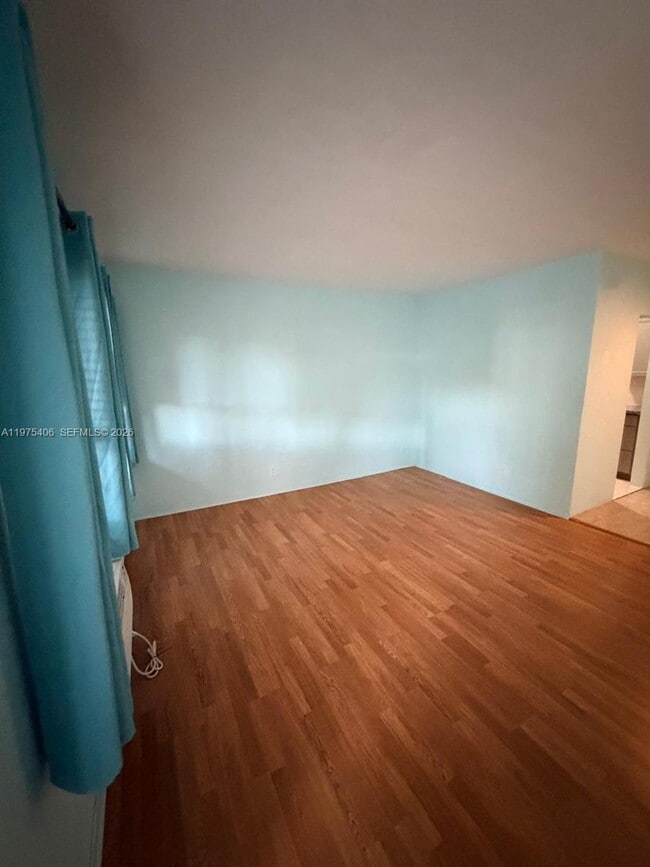 Photo - 450 Layne Blvd Unit 18