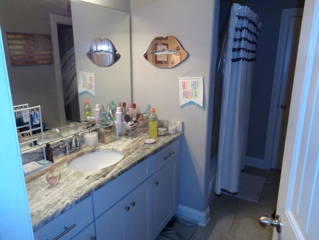 Photo - 4BR/4.5BA For Rent