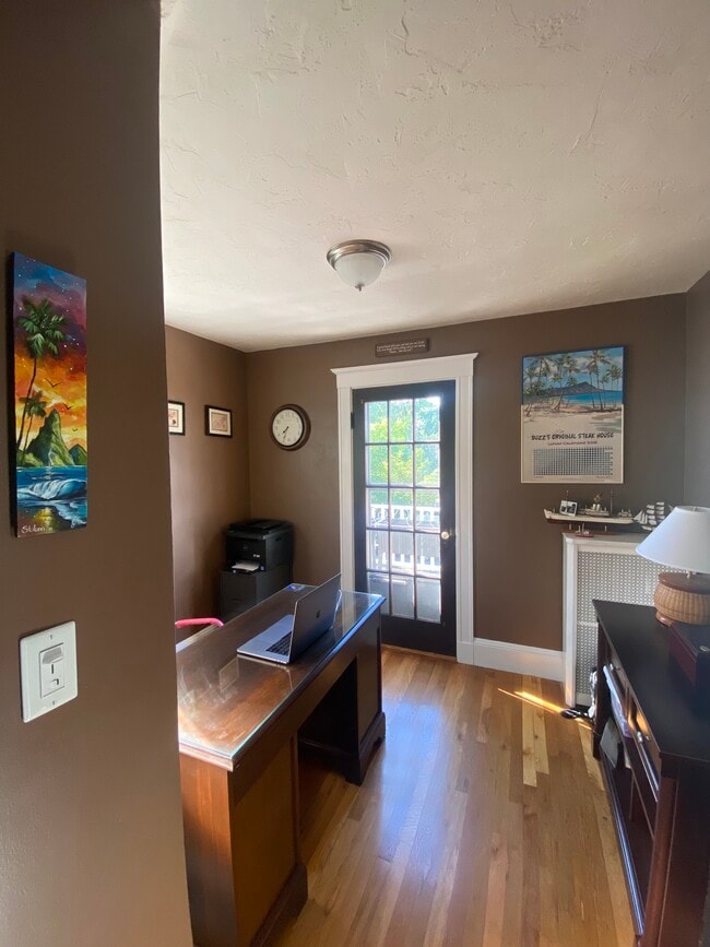 Photo - 136 Audubon Rd