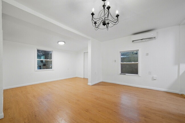 Photo - 1226 Easter Ave Unit B