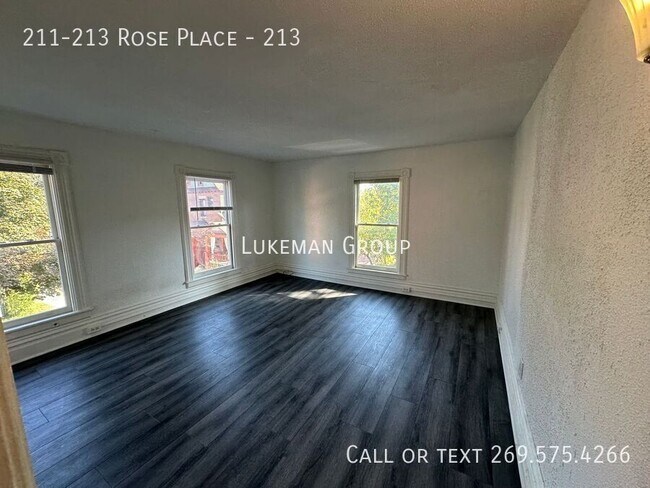 Photo - 211-213 Rose Place-213 Unit 213