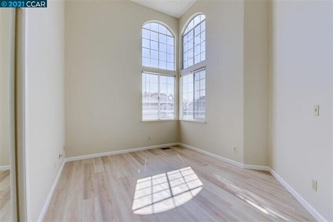 Photo - WONDERFUL SINGLE STORY DISCOVERY BAY CUL DE SAC LOCATION! COMPLETELY REMODELED HOME!!