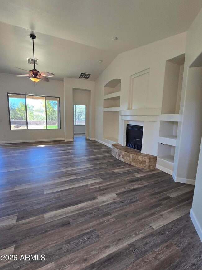 Photo - 17648 W Buckhorn Dr