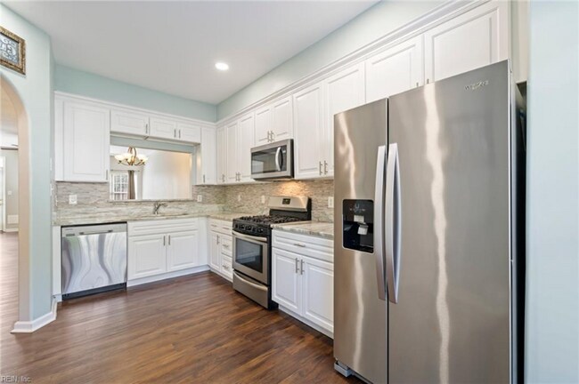 Photo - 2619 Hartley St