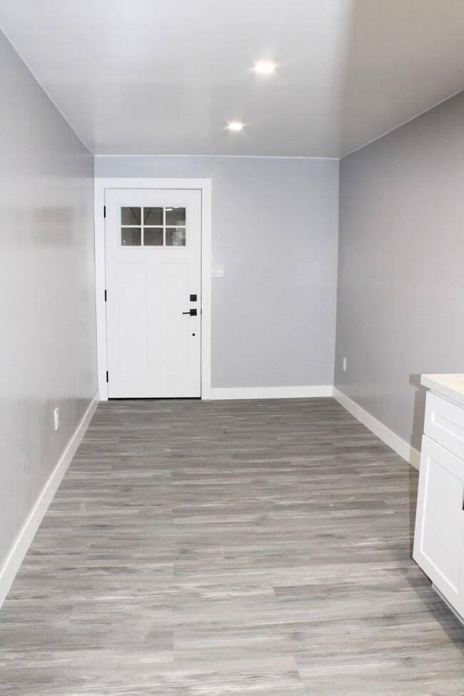 Photo - 10252 Vena Ave