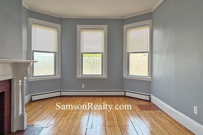 Photo - 5 Hillside Ave Unit 2