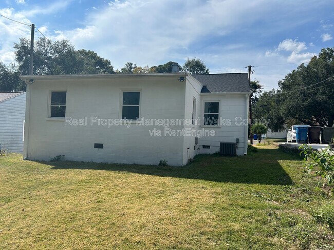 Photo - 1211 Rosewood St