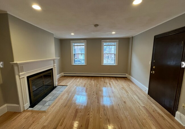 Photo - 26 Fayette St