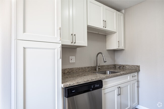 2BR, 1BA - Plan 3