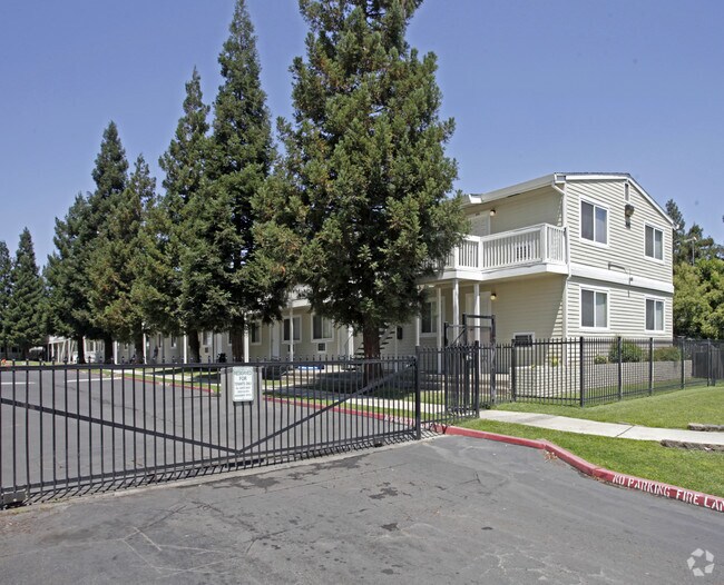 Photo - E. Claire Raley Transitional Living Center Apartments