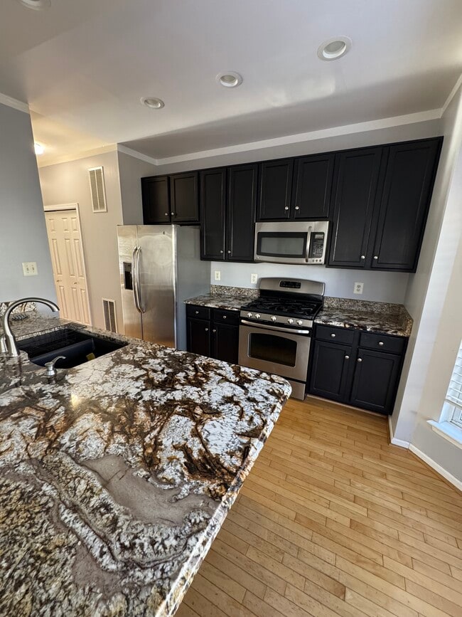 Photo - 45812 Matador Terrace