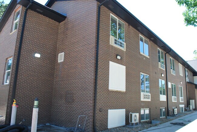 Lofts on 34th - Back Bldg