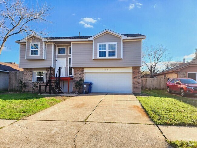 Building Photo - 18619 Haughland Dr Rental
