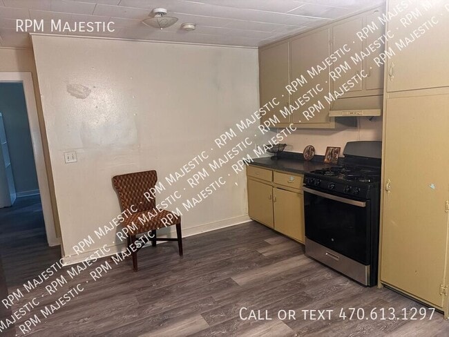 Photo - 2958 Klondike Rd