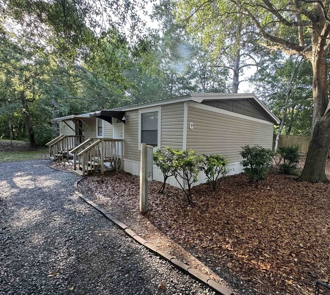 Photo - 4430 Manucy Rd