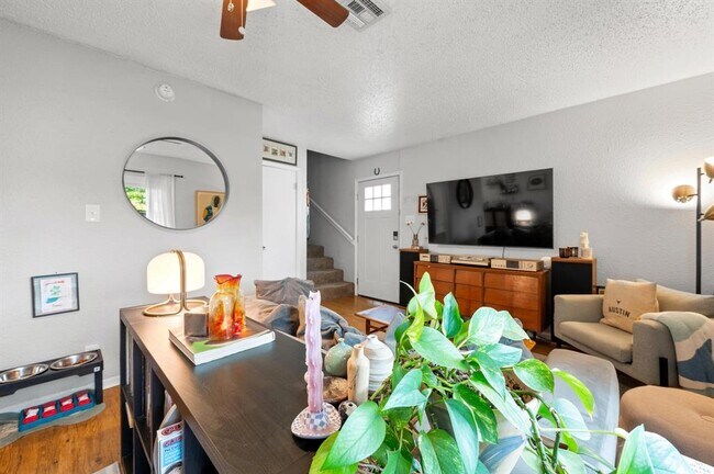 Photo - 5000 West Gate Blvd