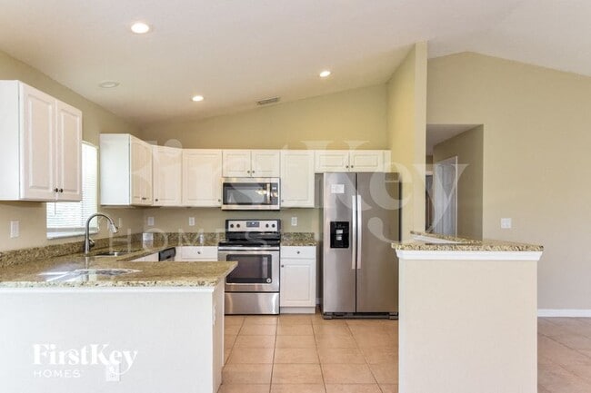 Photo - 10371 Grail Ave