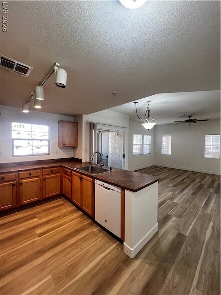 Photo - 3915 Legend Hills St Unit 104