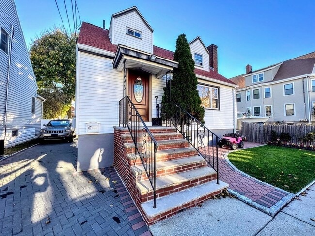 Building Photo - 47 Bickford Ave Rental