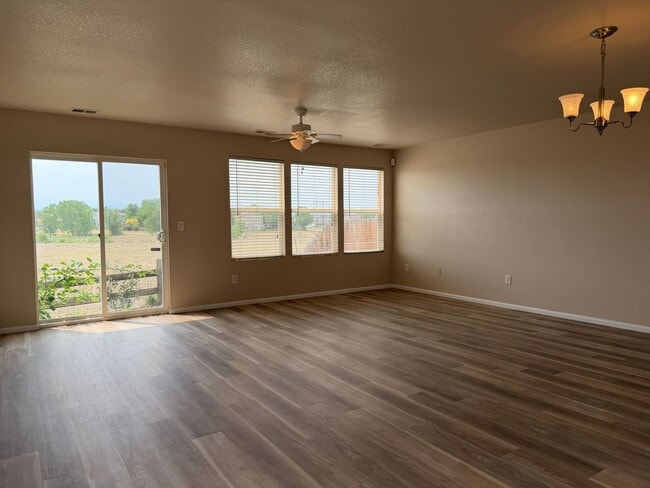 Photo - Delightful 3BD/2BA Townhome in Erie with Fresh Paint and New Flooring