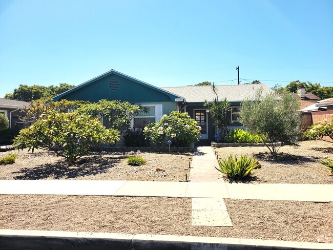 Building Photo - 3081 Palo Verde Ave Rental