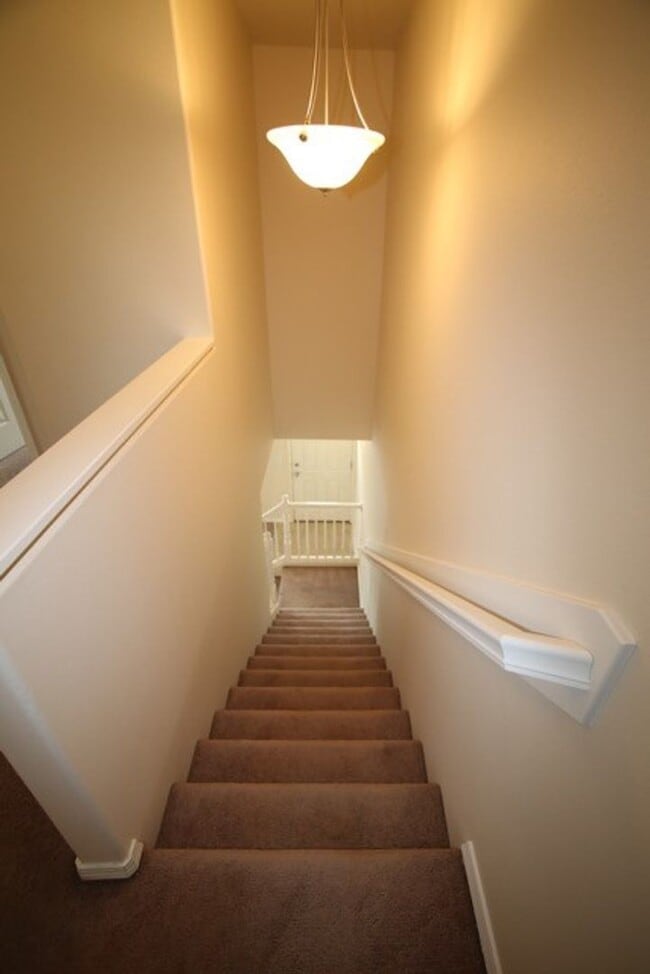 Photo - 3 Bedroom Condo in East Anchorage!