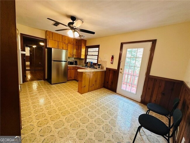 6441 Dunmoor Dr