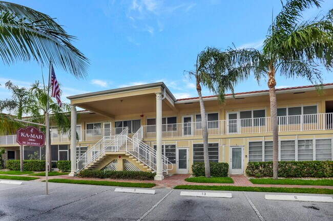 Photo - 2800 NE 28th St Unit 7