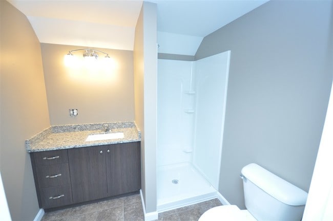 Photo - 16 Central St Unidad 2A