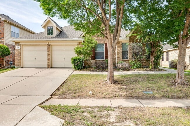Great location. 4 bedrooms plus an office! - Great location. 4 bedrooms plus an office! Casa